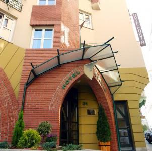 Hotel Corvin Budapest - tani, nowy trzygwiazdkowy hotel w centrum miasta Budapest - Hotel Corvin Budapest - Tani hotel blisko centrum Budapesztu, Węgry,