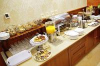 Hotel Gold Wine & Dine Buda Budapeszt - śniadanie bufetowe