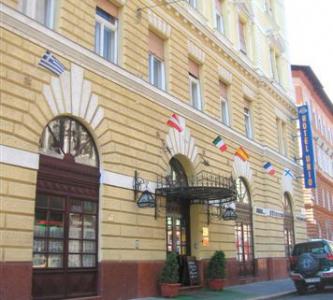 City Hotel Unio w ścisłym centrum miasta, blisko Wielkiego Bulwaru - ✔️ City Hotel Unio w centrum Budapesztu - tani, trzygwiazdkowy hotel w śródmieściu